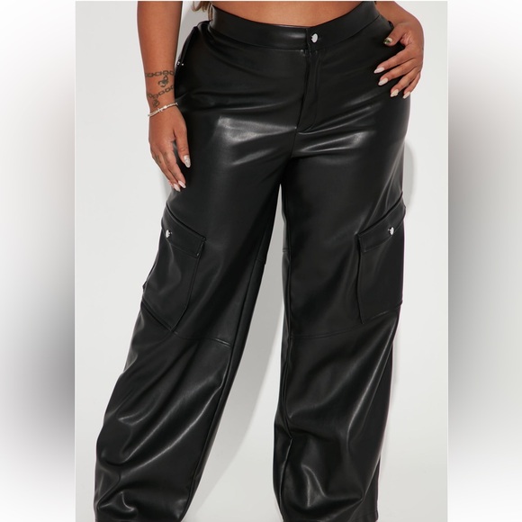 Faux leather cargo pant - Picture 4 of 4